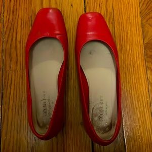 Everlane 90s flat in red, size 6.5